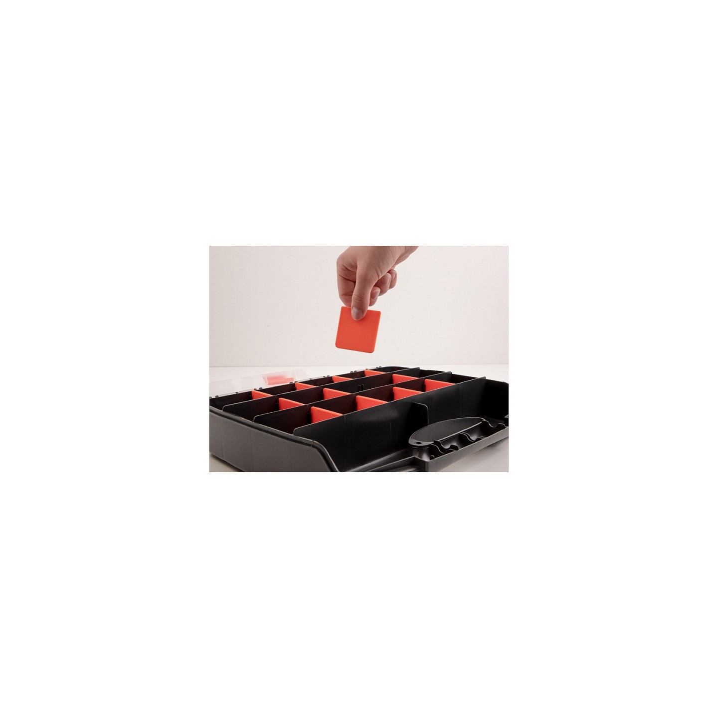 Sortimentsbox mit 17 Fächern 320 x 255 x 60 mm orange schwarz — Buy in Cyprus with Fast Delivery