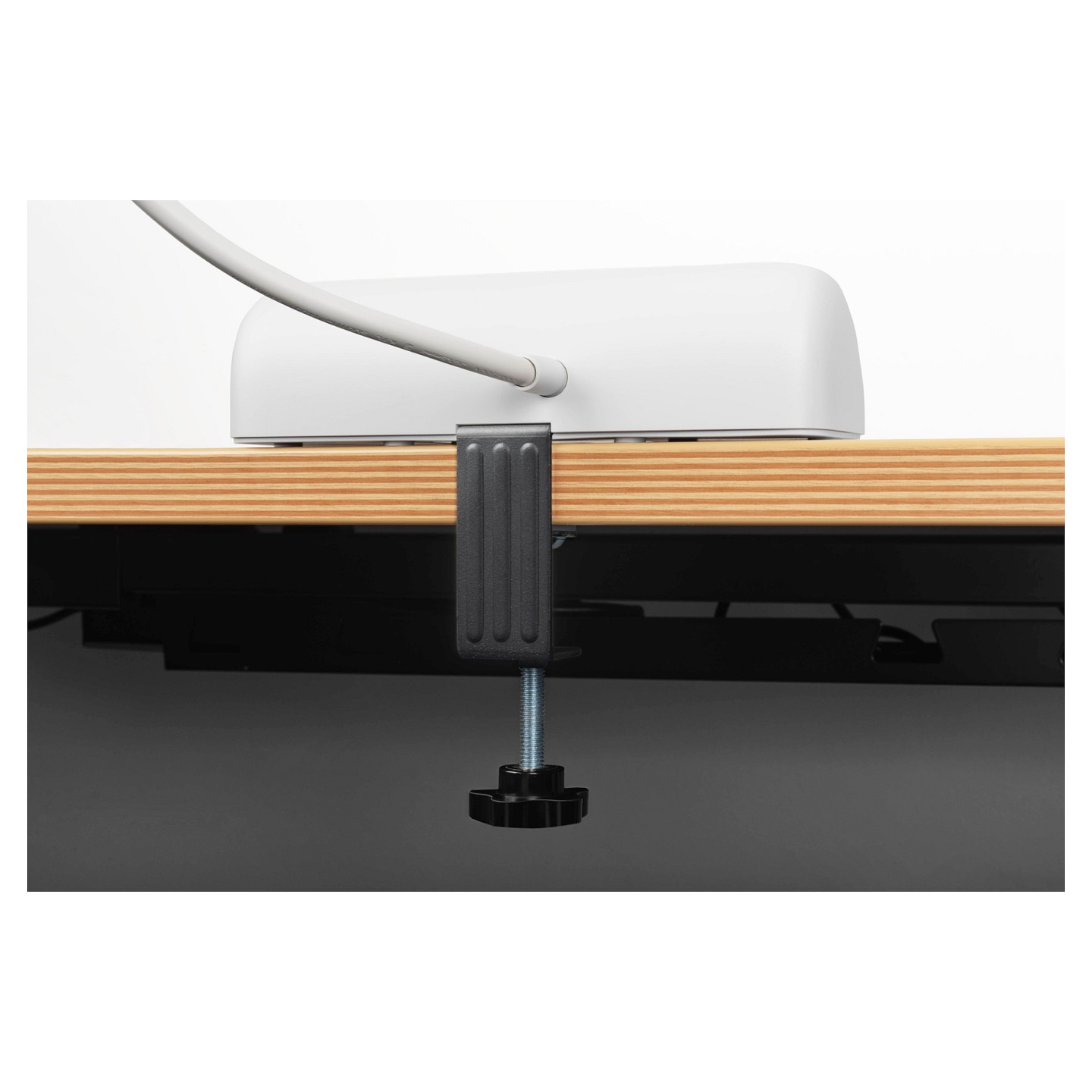 DIGITUS Steckdosenleiste 2x + 2USB 1.5m 12W 30W weiß — Buy in Cyprus with Fast Delivery