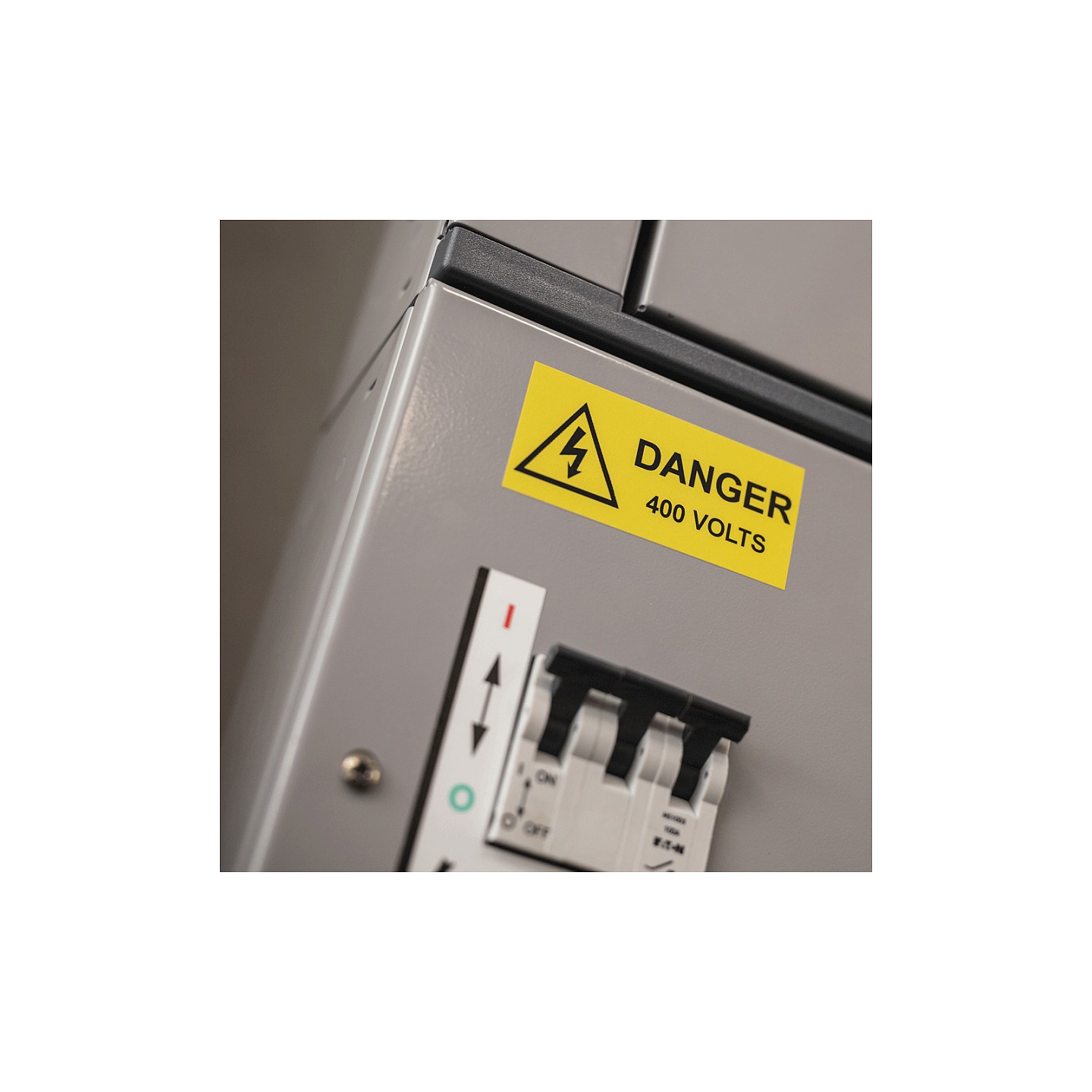Brother P-Touch PT-E560BTSP - Beschriftungsgerät - s w - Thermotransfer - Rolle (2.4 cm) — Buy in Cyprus with Fast Delivery