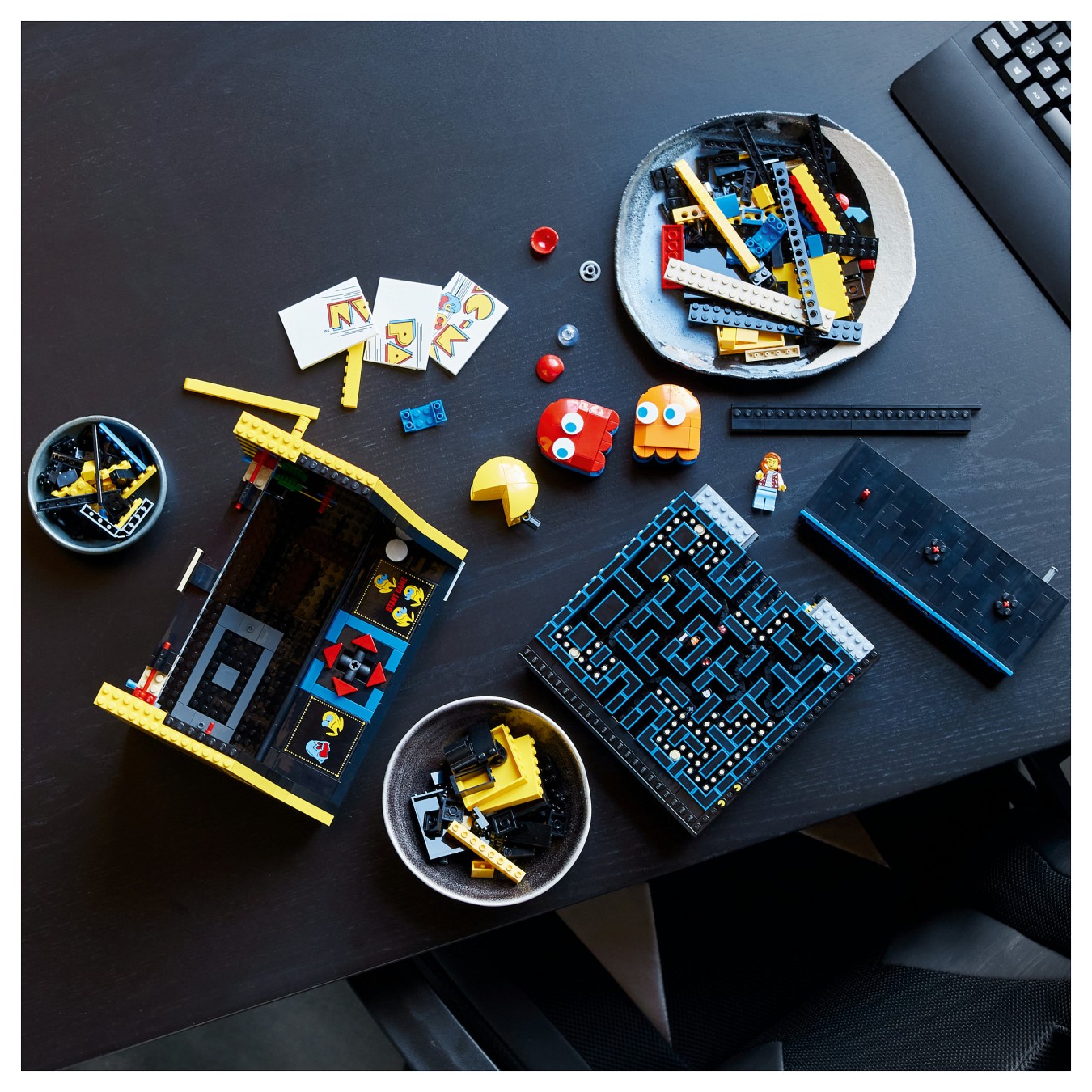 Buy LEGO Icons PAC-MAN Spielautomat 10323 in Cyprus, Nicosia, Limassol, Larnaka, Pafos