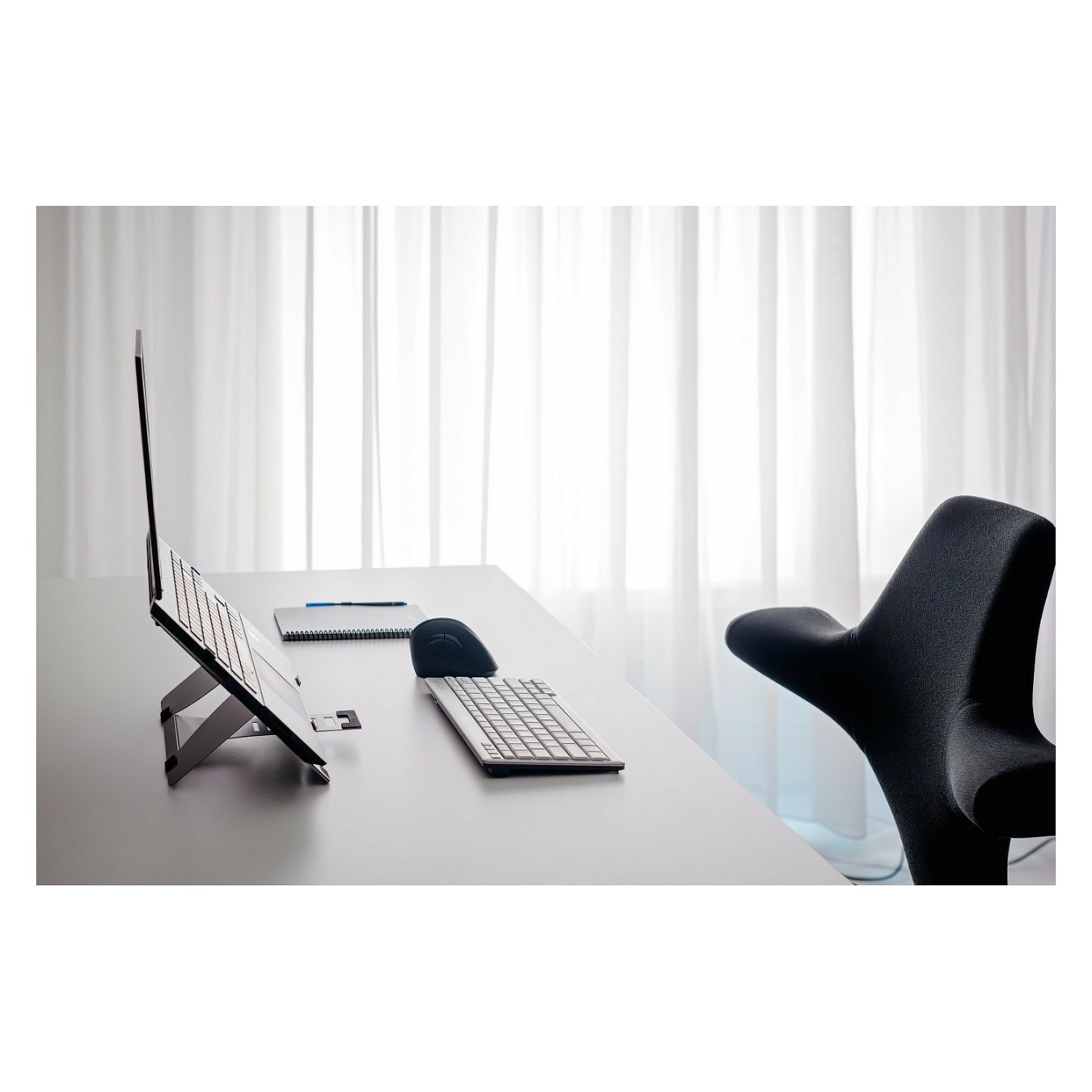 Buy BakkerElkhuizen FlexTop 270 Notebookständer bis 16' 7Stufen in Cyprus, Nicosia, Limassol, Larnaka, Pafos