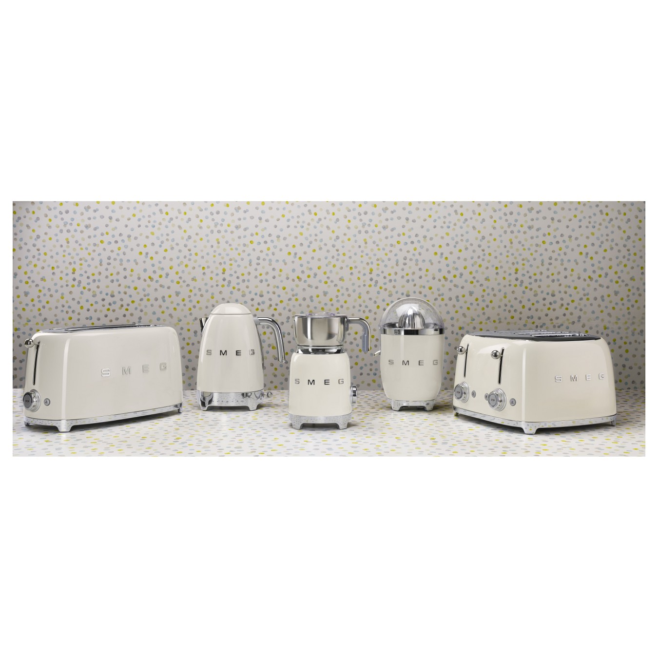 Buy SMEG TSF03CREU Toaster Creme in Cyprus, Nicosia, Limassol, Larnaka, Pafos