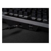 Buy Corsair K70 RGB PRO - Kabelgebunden - USB - Optomechanischer Schlüsselschalter - AZERTY - RGB-LED - Schwarz FR in Cyprus, Ni