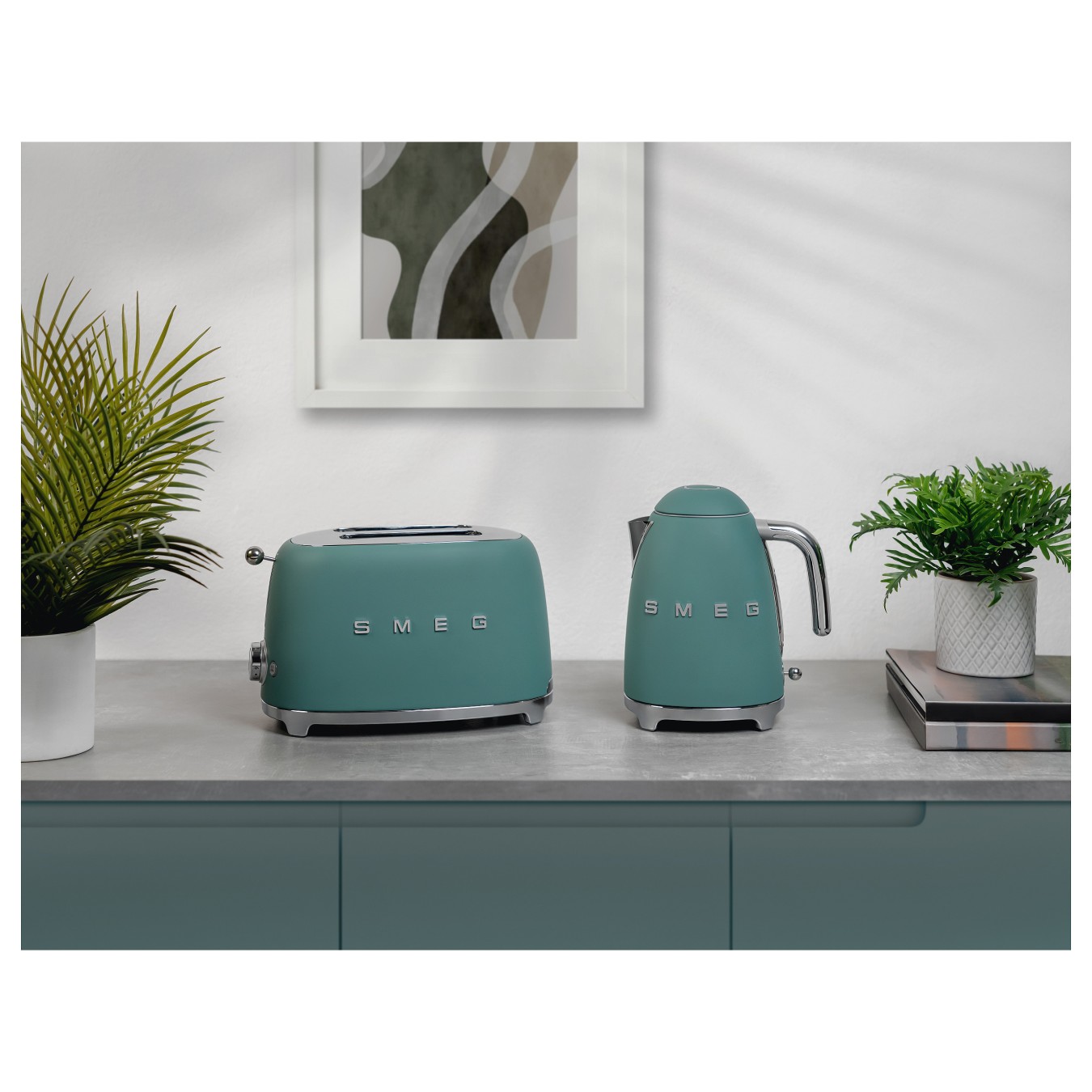 Buy SMEG KLF03EGMEU Wasserkocher Smaragdgrün, sthetik im Stil der 50er Jahre in Cyprus, Nicosia, Limassol, Larnaka, Pafos