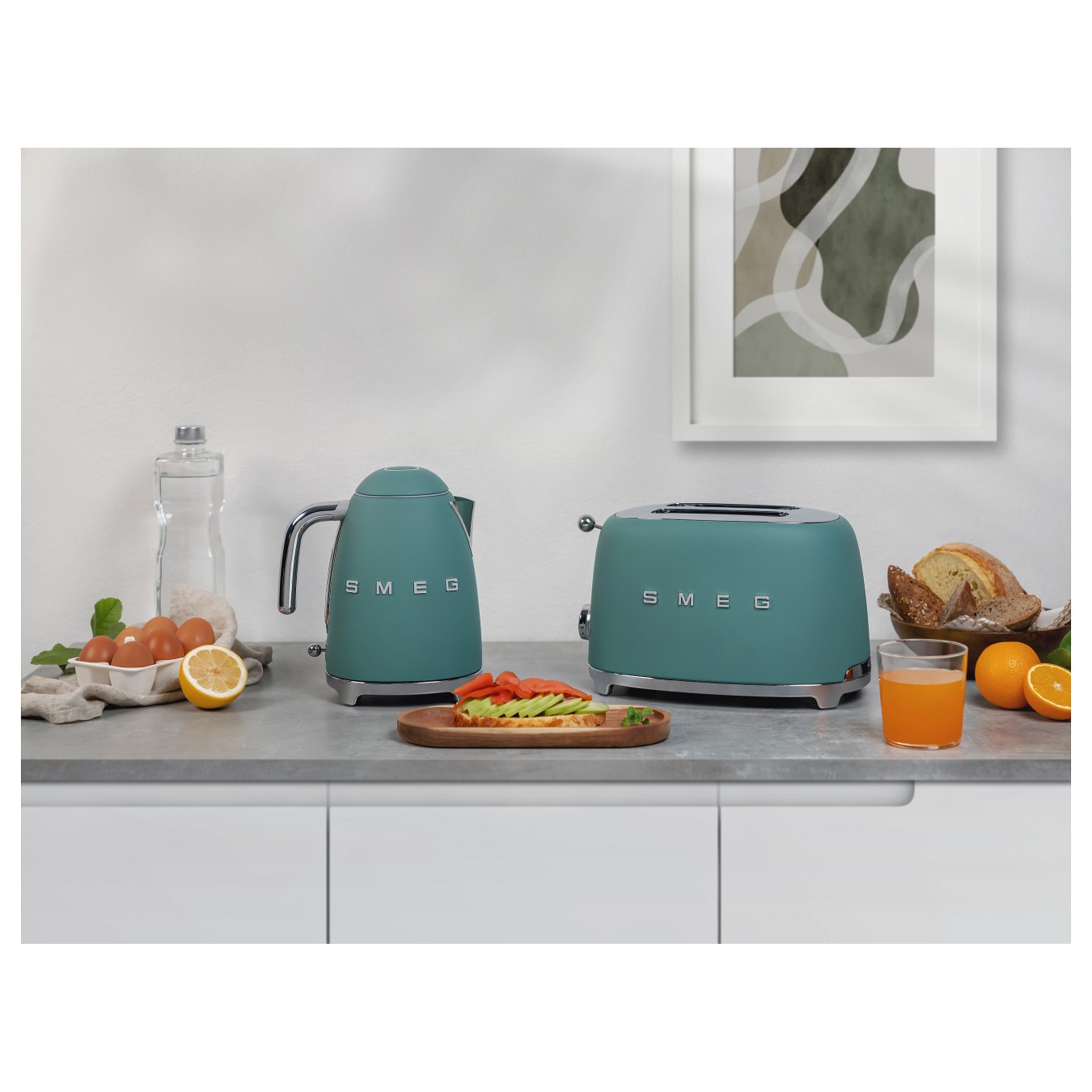 Buy SMEG KLF03EGMEU Wasserkocher Smaragdgrün, sthetik im Stil der 50er Jahre in Cyprus, Nicosia, Limassol, Larnaka, Pafos