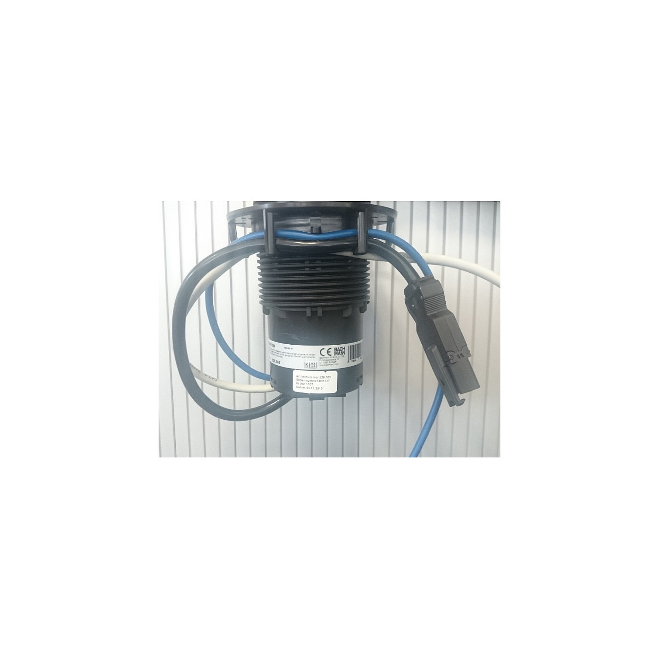 Buy BACHMANN ELEVATOR 1x Schutzkontakt, 1x CAT6, 1x USB 3.0, Edelstahl in Cyprus, Nicosia, Limassol, Larnaka, Pafos