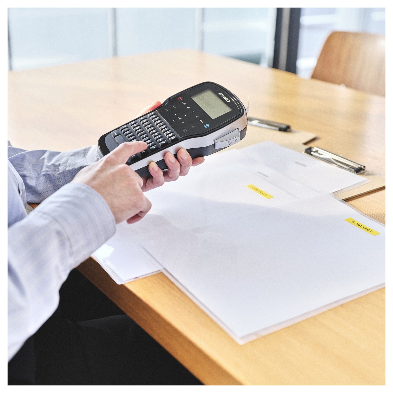 Buy DYMO LabelManager 280 6 9 12 mm D1-Bänder AZERTY in Cyprus, Nicosia, Limassol, Larnaka, Pafos