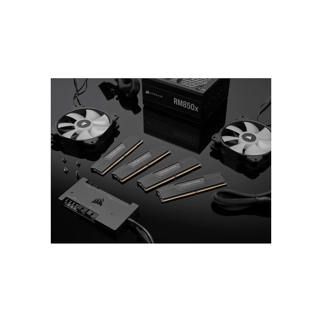 Buy 32GB PC 6400 CL32 CORSAIR KIT (2x16GB) VENGEANCE gre retail in Cyprus, Nicosia, Limassol, Larnaka, Pafos