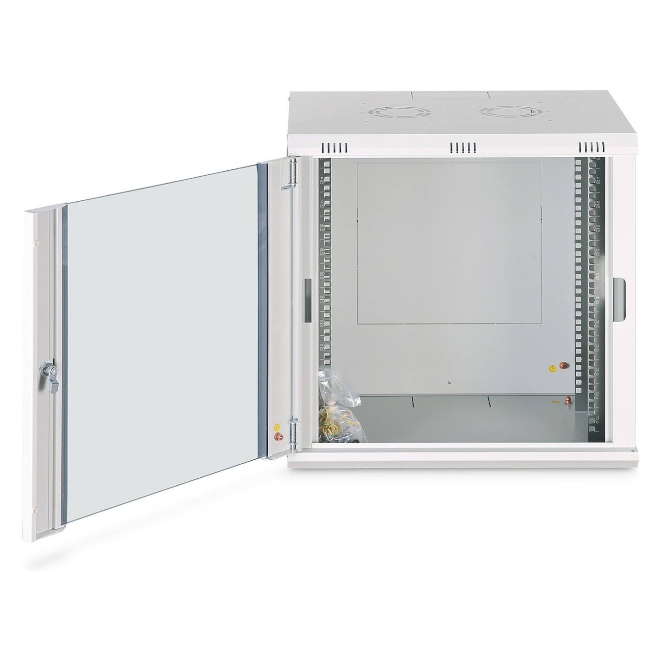 Buy Wandgehäuse Dynamic-N Serie - 600x450 mm (BxT), unmontiert in Cyprus, Nicosia, Limassol, Larnaka, Pafos