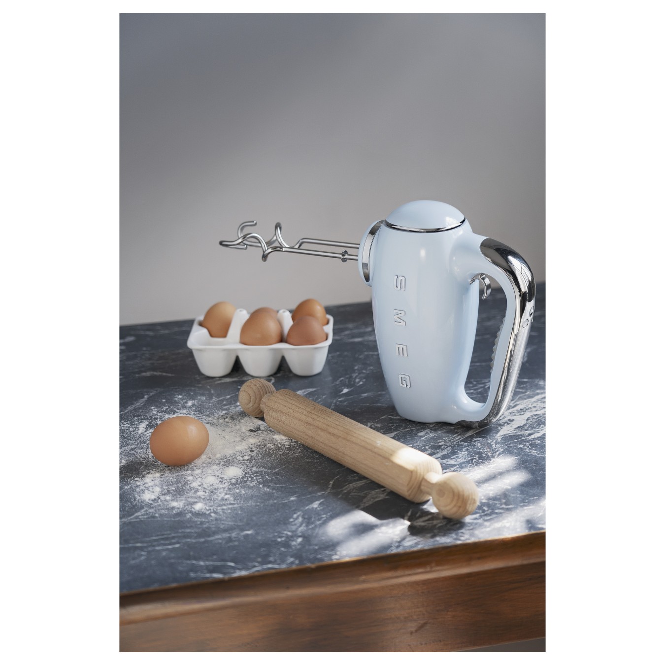 Buy SMEG HMF01PBEU Handmixer im 50er Jahre Retro Design Pastellblau in Cyprus, Nicosia, Limassol, Larnaka, Pafos