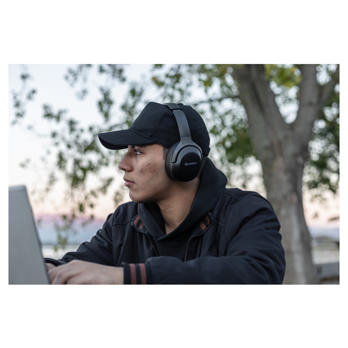 Buy 126-53 SANDBERG Travel Headset ANC ENC in Cyprus, Nicosia, Limassol, Larnaka, Pafos