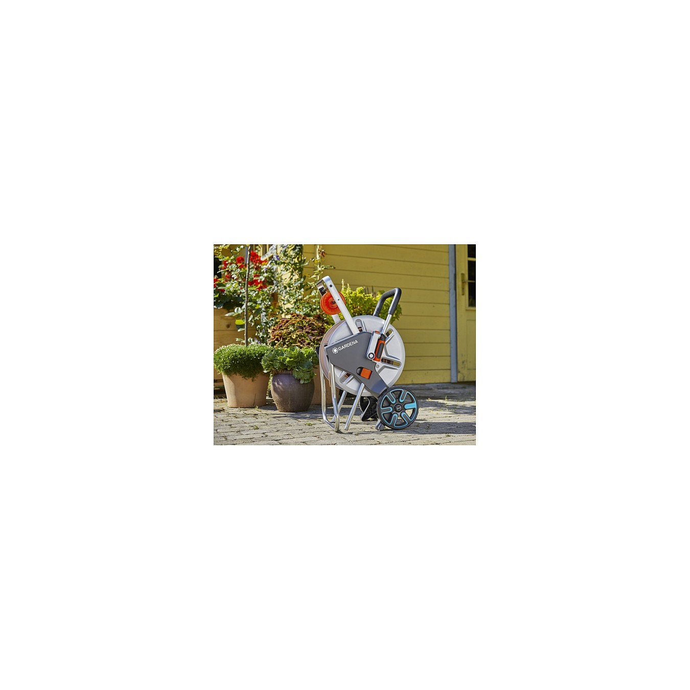 Buy Gardena Schlauchwagen CleverRoll M Easy Metall Set in Cyprus, Nicosia, Limassol, Larnaka, Pafos