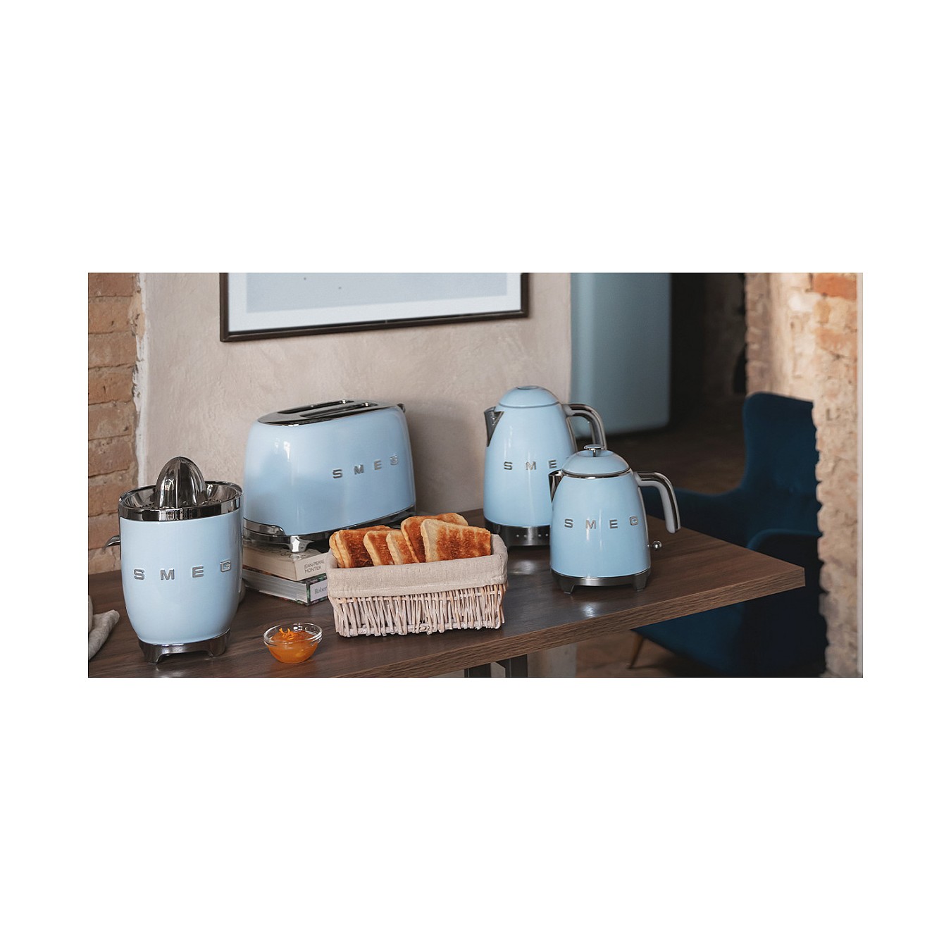 Buy SMEG KLF05PBEU Mini Wasserkocher Blau in Cyprus, Nicosia, Limassol, Larnaka, Pafos