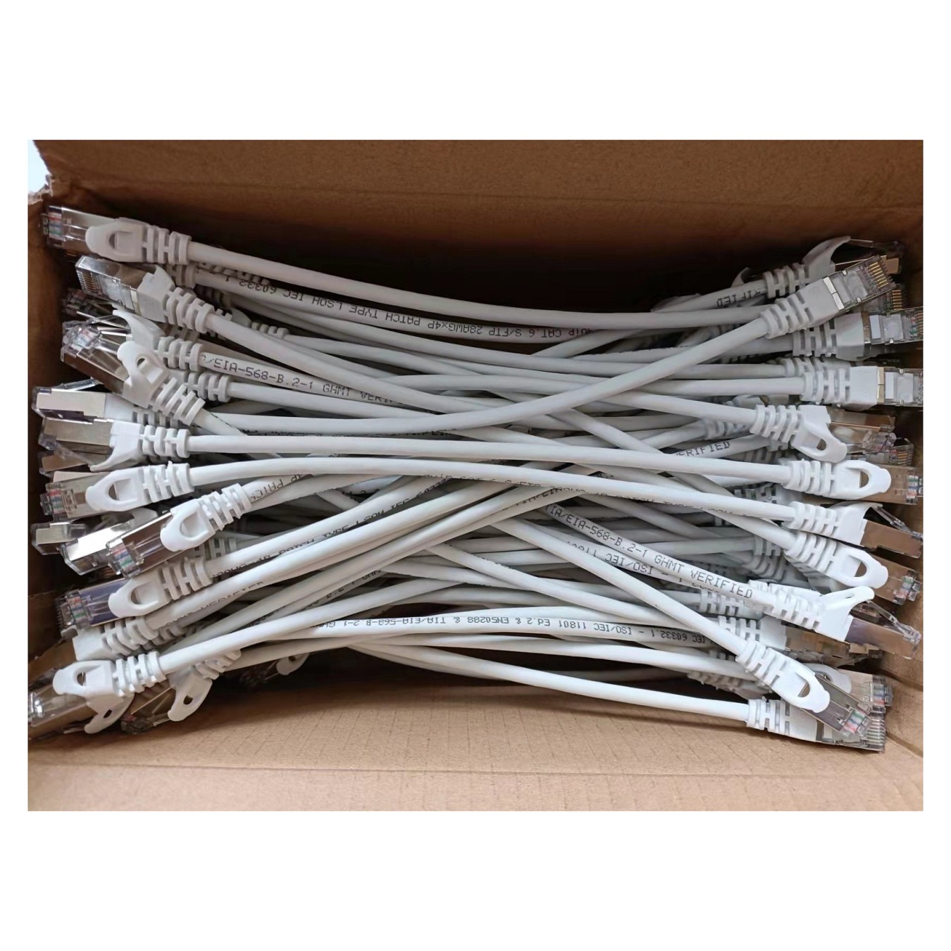 Buy Equip Patchkabel Cat6 100x set S FTP 2xRJ45 0.25m ws LSZ in Cyprus, Nicosia, Limassol, Larnaka, Pafos