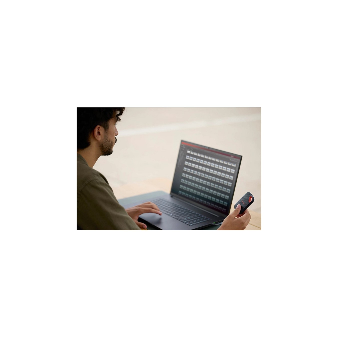 Buy 2TB SANDISK Extreme Port., USB-C in Cyprus, Nicosia, Limassol, Larnaka, Pafos