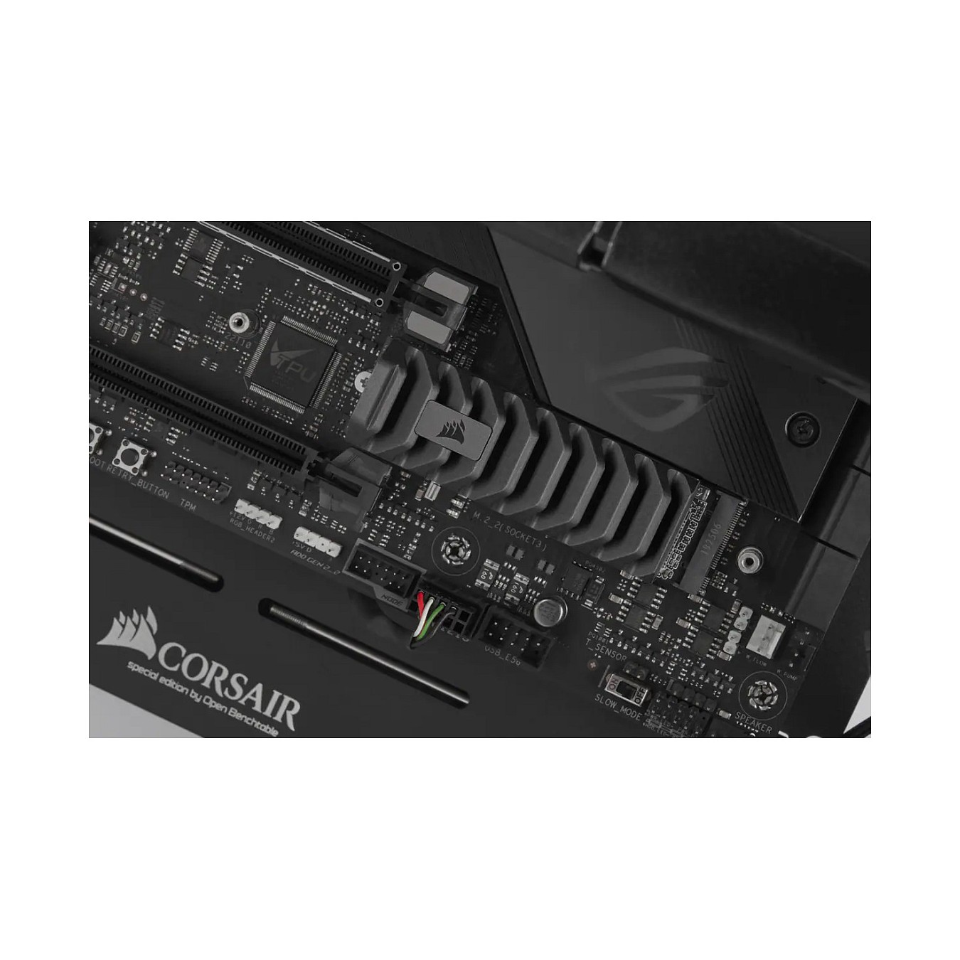Buy M.2 8TB Corsair MP600 PRO XT NVMe PCIe Gen. 4 x 4 SSD in Cyprus, Nicosia, Limassol, Larnaka, Pafos