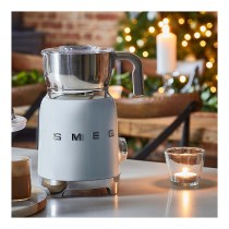 Buy SMEG MFF11PBEU Milchaufschäumer 50`s Style pastellblau in Cyprus, Nicosia, Limassol, Larnaka, Pafos