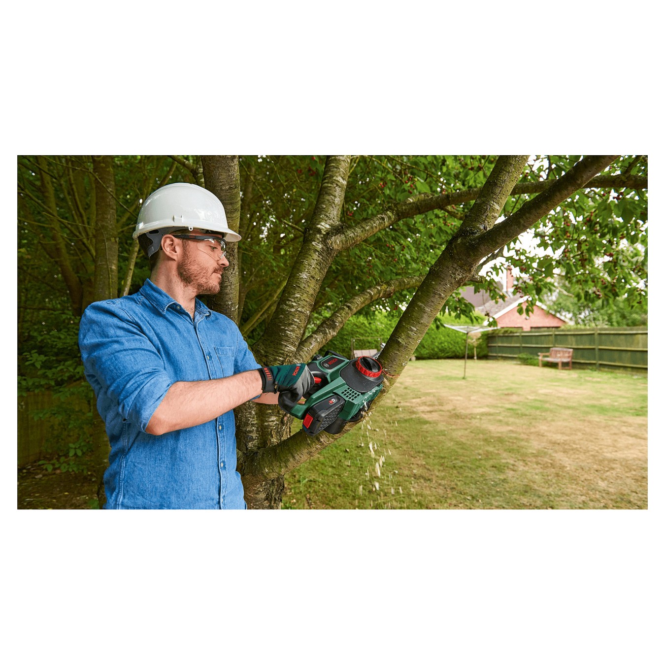 Buy Bosch UniversalChain 18 Akku-Kettensäge in Cyprus, Nicosia, Limassol, Larnaka, Pafos