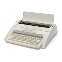 Buy Olympia Schreibmaschine Carrera de luxe MD in Cyprus, Nicosia, Limassol, Larnaka, Pafos