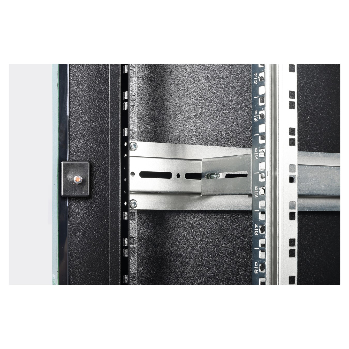 Buy 42HE Netzwerkschrank Unique Light 2053x800x800mm schw. in Cyprus, Nicosia, Limassol, Larnaka, Pafos