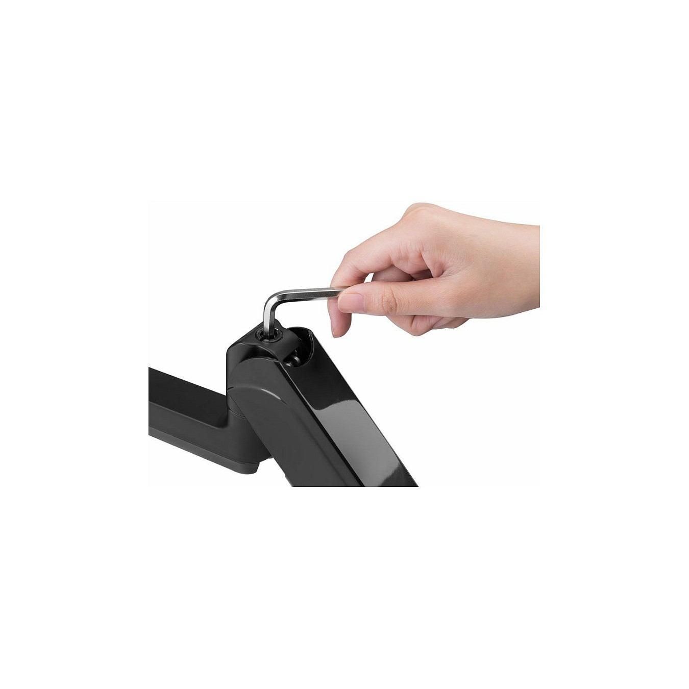 Buy EQUIP 650134 17'-27' Neig- schwenkbare Verdreifachenmonitorhalter in Cyprus, Nicosia, Limassol, Larnaka, Pafos