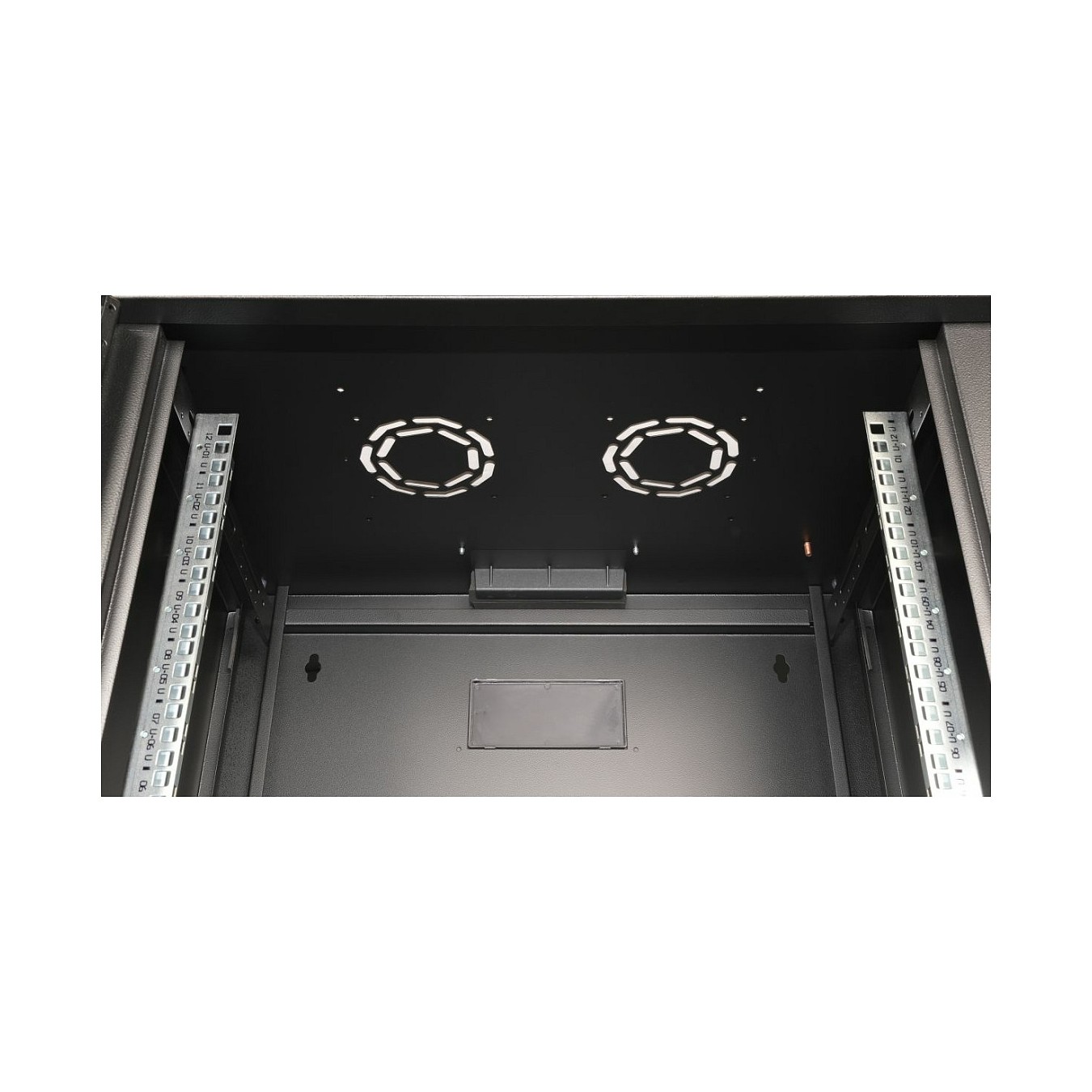 Buy 19' Netzwerkschrank Glastür PM 600x450mm 12HE schwarz in Cyprus, Nicosia, Limassol, Larnaka, Pafos