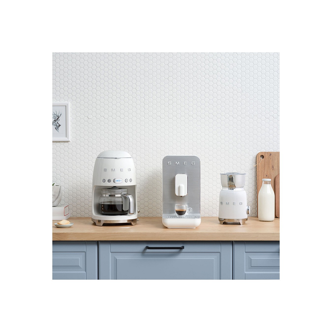 Buy SMEG Espressomaschine BCC11WHMEU weiß grau in Cyprus, Nicosia, Limassol, Larnaka, Pafos