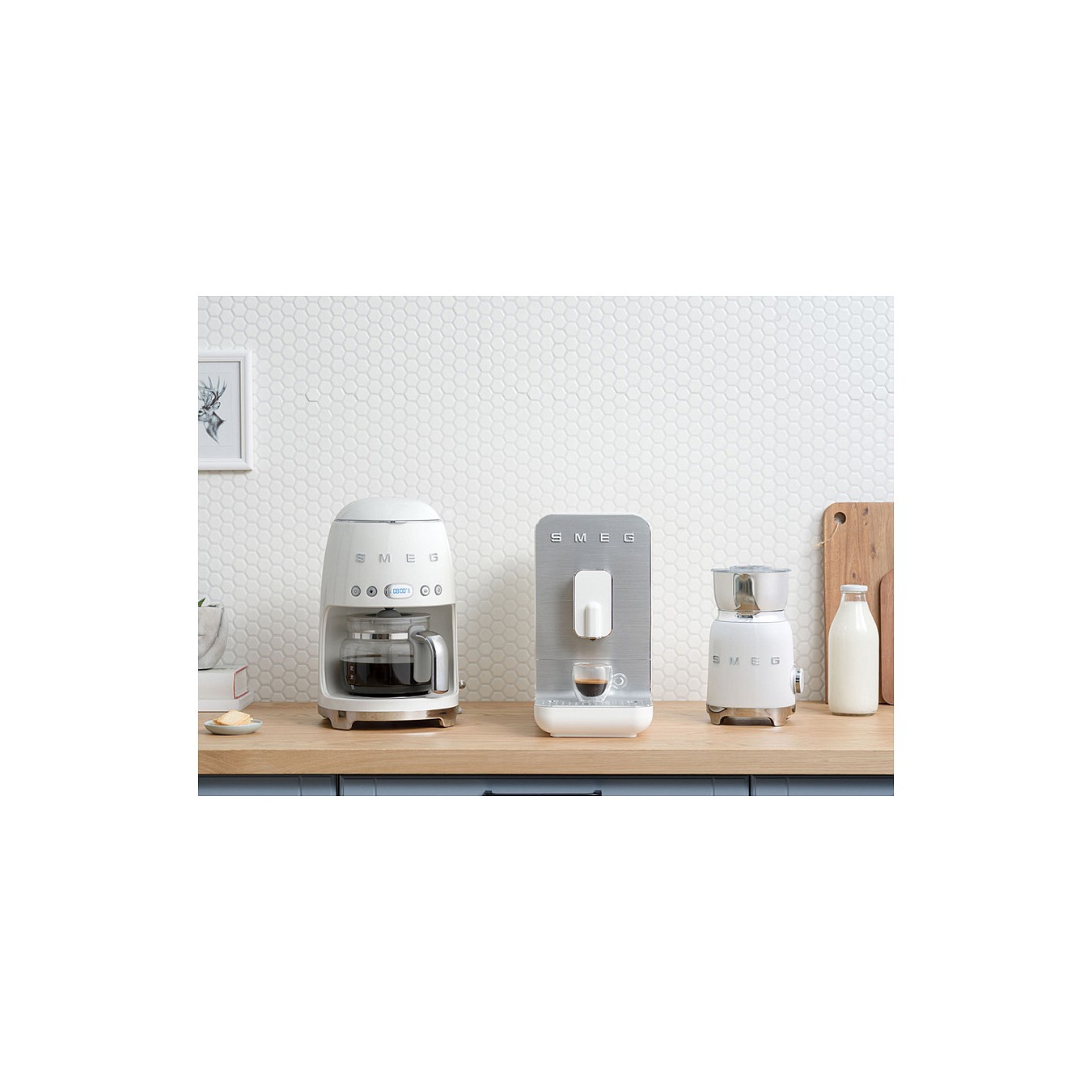 Buy SMEG Espressomaschine BCC11WHMEU weiß grau in Cyprus, Nicosia, Limassol, Larnaka, Pafos