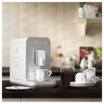 Buy SMEG Espressomaschine BCC11WHMEU weiß grau in Cyprus, Nicosia, Limassol, Larnaka, Pafos