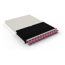 Buy Patchbox patchbox.one Kabeleinzugssystem 30RU OM4 (1.8 m) mit 24 Kassetten. LWL OM4. LC-SC. Kabel erikaviolett in Cyprus, Ni