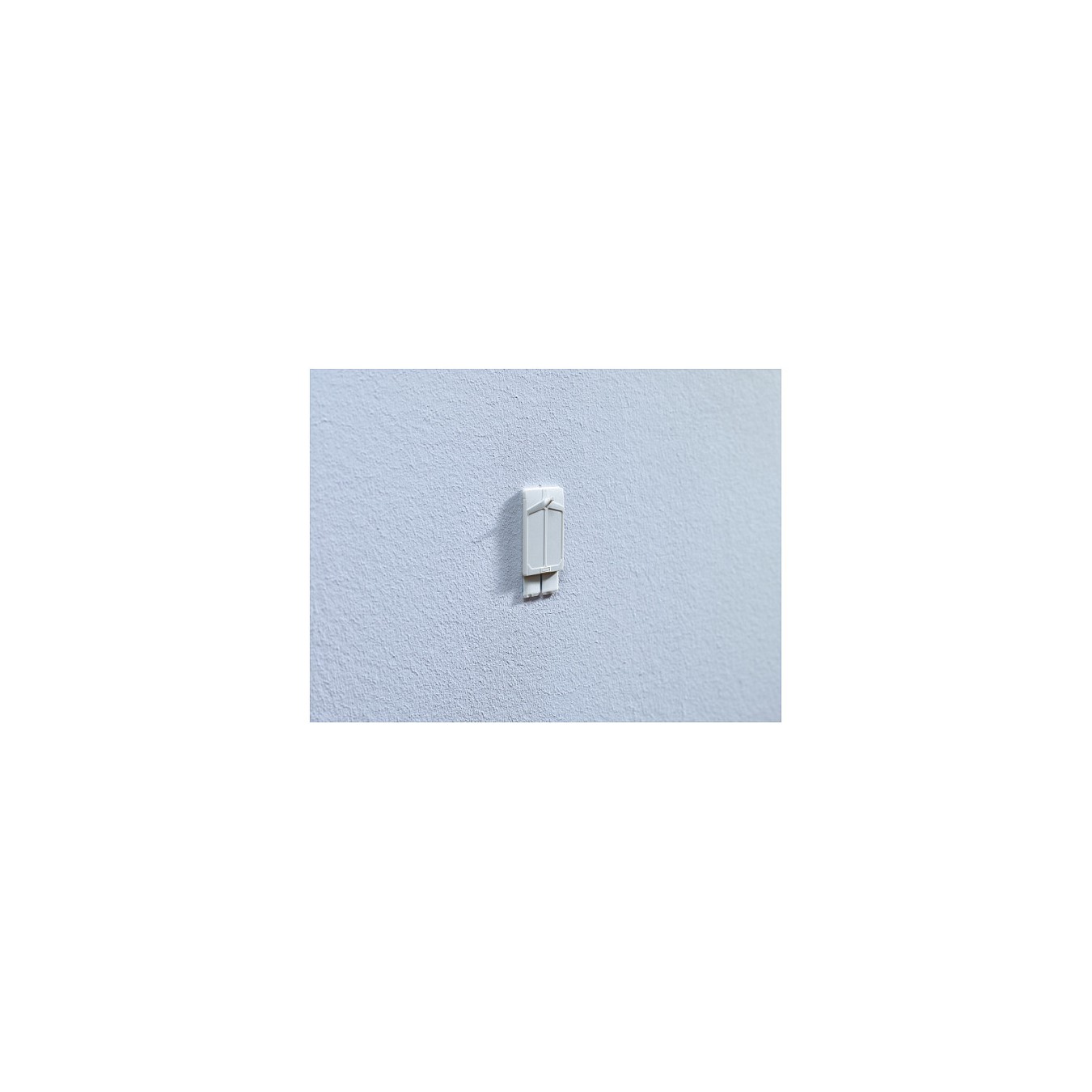 Buy 1x2 Tesa Verstellbarer Klebe- nagel fr Tapeten und Putz 2 kg in Cyprus, Nicosia, Limassol, Larnaka, Pafos