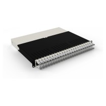 Buy Patchbox patchbox.one Kabeleinzugssystem 8RU STP (0.8 m) mit 24 Kassetten. Patchkabel Cat. 6a. U FTP. PoE. Kabel weiß in Cyp