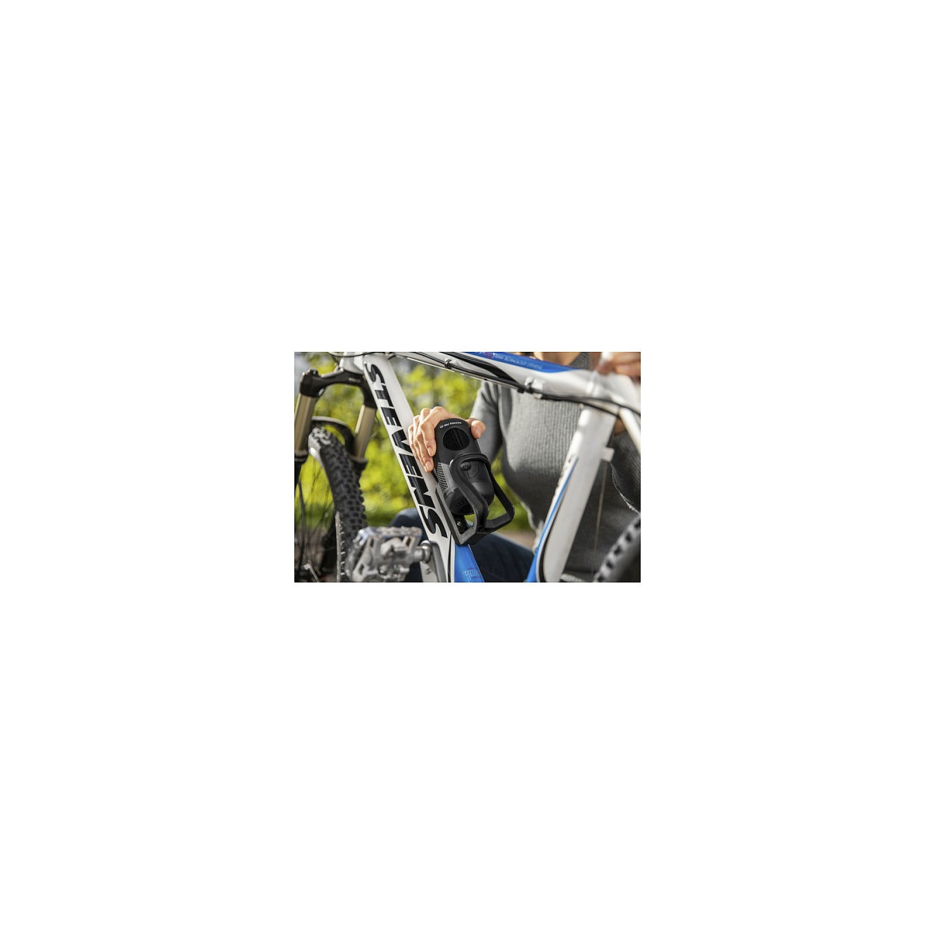 Buy Wiha zai Hause Akku-Luftpumpe, 6-teilig (schwarz, Li-Ion-Akku 3,7 Volt, 4 Ah) in Cyprus, Nicosia, Limassol, Larnaka, Pafos