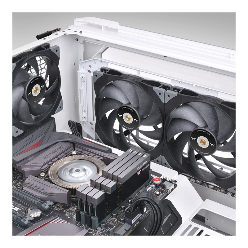 Buy Thermaltake SWAFAN GT14 140mm PC Cooling Fan - Black, 500–2000 RPM, 4-pin PWM in Cyprus, Nicosia, Limassol, Larnaka, Pafos