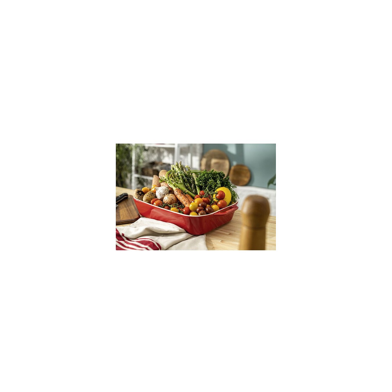 Buy Staub Auflaufform Keramik. Kirsche. 34x24cm in Cyprus, Nicosia, Limassol, Larnaka, Pafos