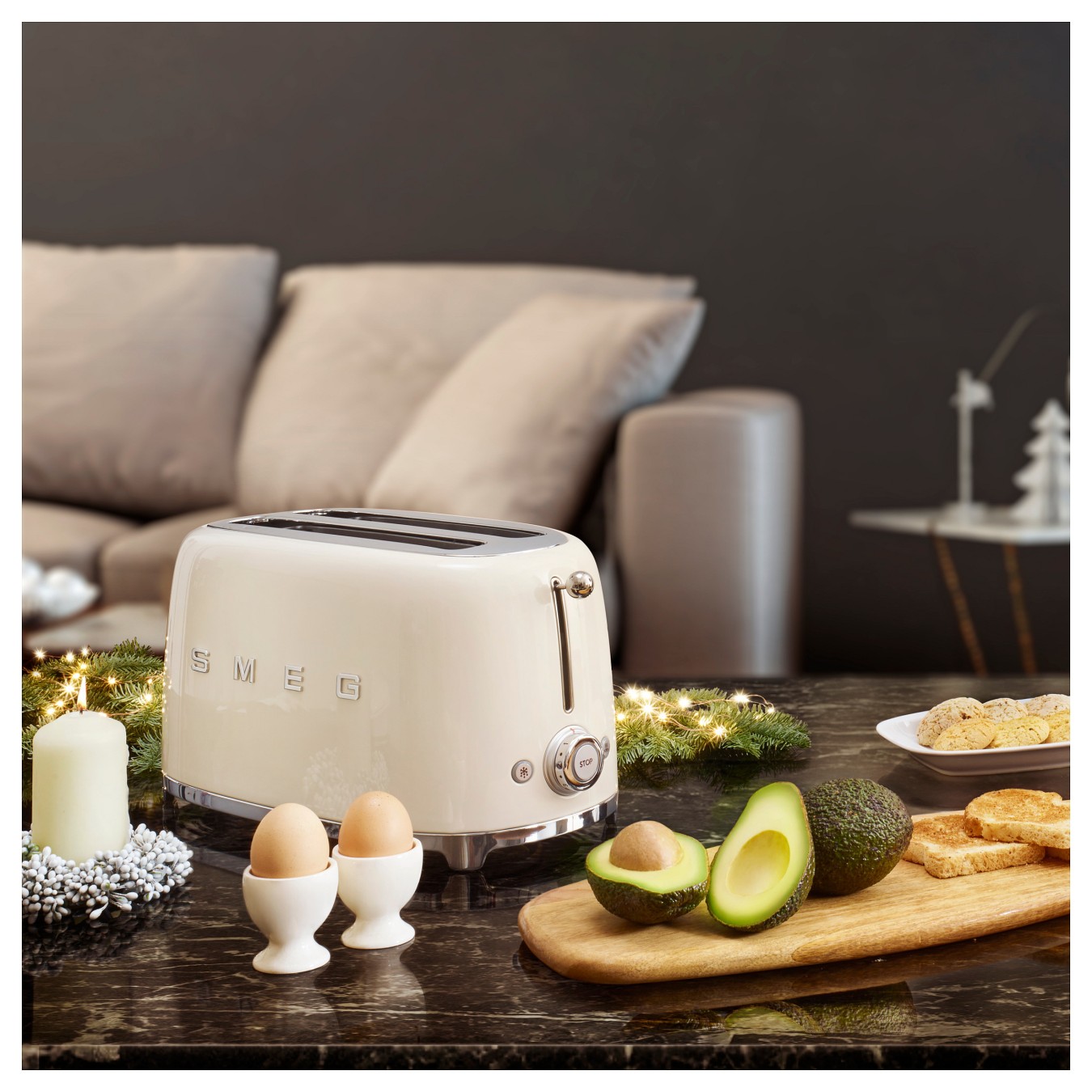 Buy SMEG Toaster 2-Schlitz kompakt 50s Style TSF01CREU, Creme, Hochglanz in Cyprus, Nicosia, Limassol, Larnaka, Pafos