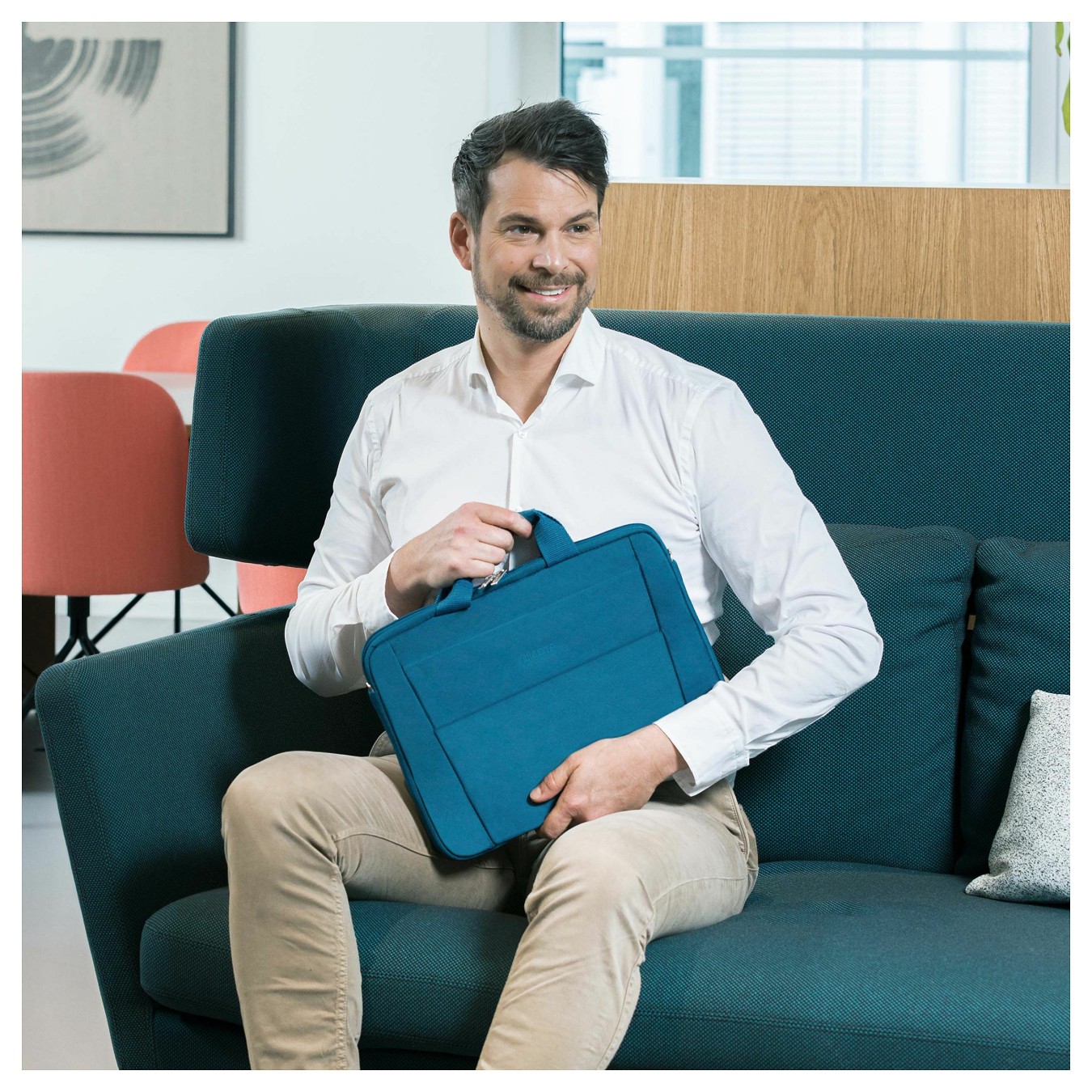Buy Dicota Eco Slim Case Base 13-14.1' (33cm-35.8cm) blue in Cyprus, Nicosia, Limassol, Larnaka, Pafos