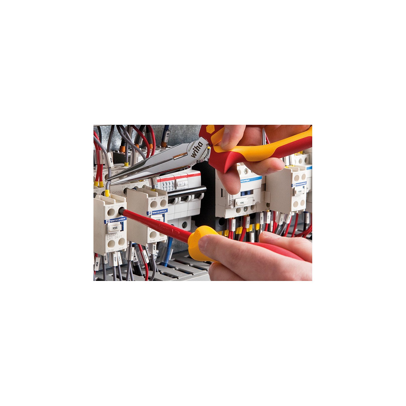 Buy Wiha Werkzeug Set Elektriker gemischt 13-tlg. in Cyprus, Nicosia, Limassol, Larnaka, Pafos