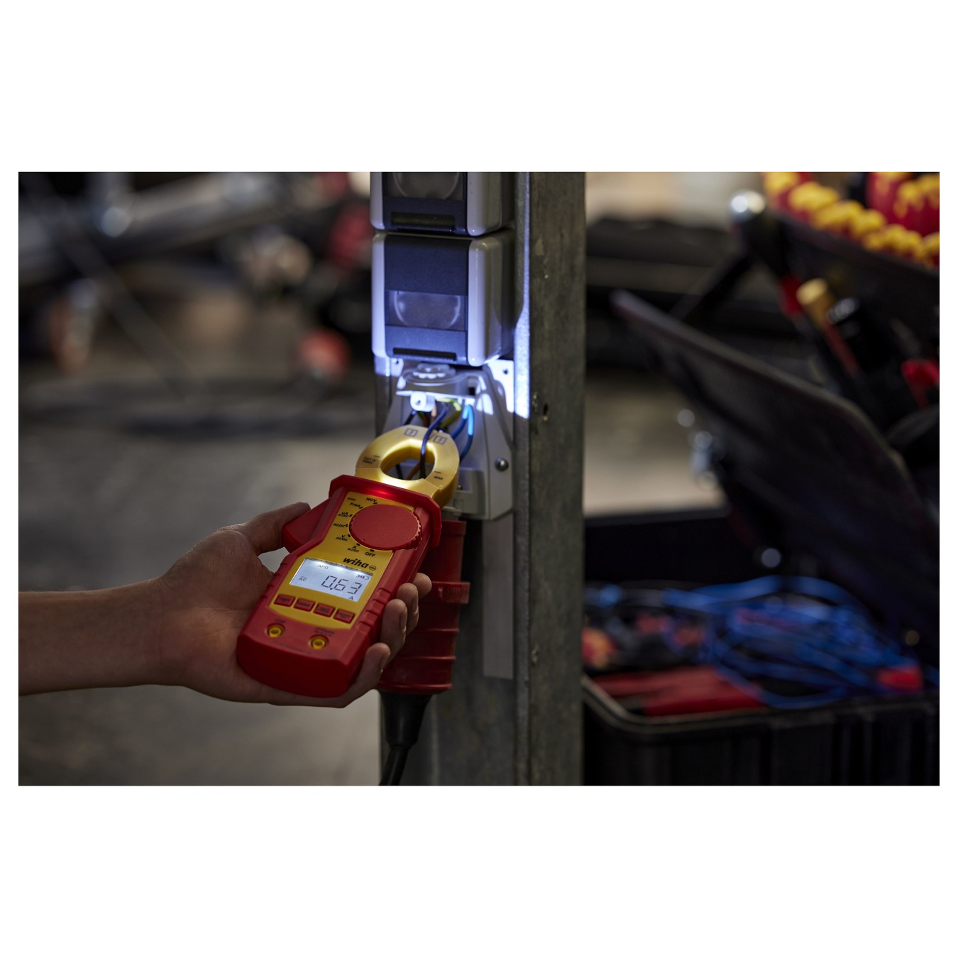 Buy Wiha Strommesszange bis 1.000V in Cyprus, Nicosia, Limassol, Larnaka, Pafos
