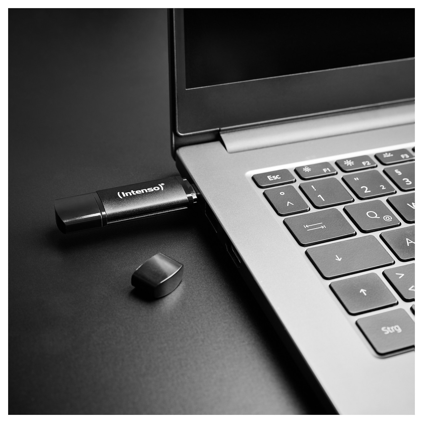 Buy STICK Intenso Flex Line 256 GB (schwarz, USB-C und USB-A) in Cyprus, Nicosia, Limassol, Larnaka, Pafos