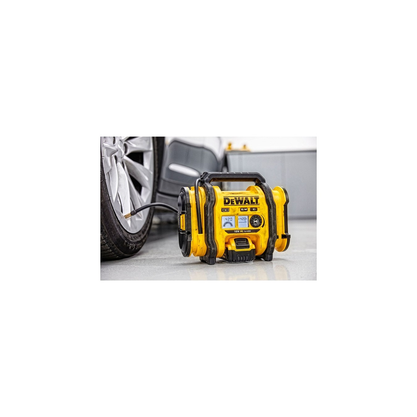 Buy DEWALT Akku-Kompakt-Kompressor in Cyprus, Nicosia, Limassol, Larnaka, Pafos