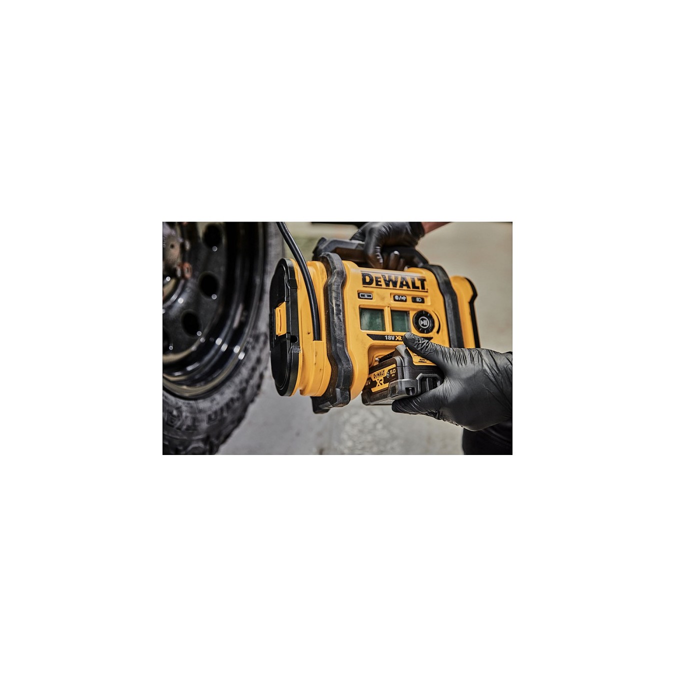 Buy DEWALT Akku-Kompakt-Kompressor in Cyprus, Nicosia, Limassol, Larnaka, Pafos