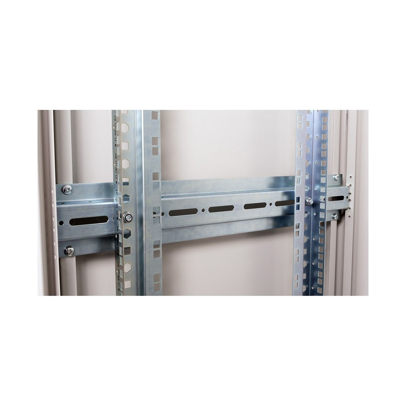 Buy ROLINE 19-Zoll Netzwerkschrank Pro 47 HE, 600x600 BxT Glastr grau in Cyprus, Nicosia, Limassol, Larnaka, Pafos