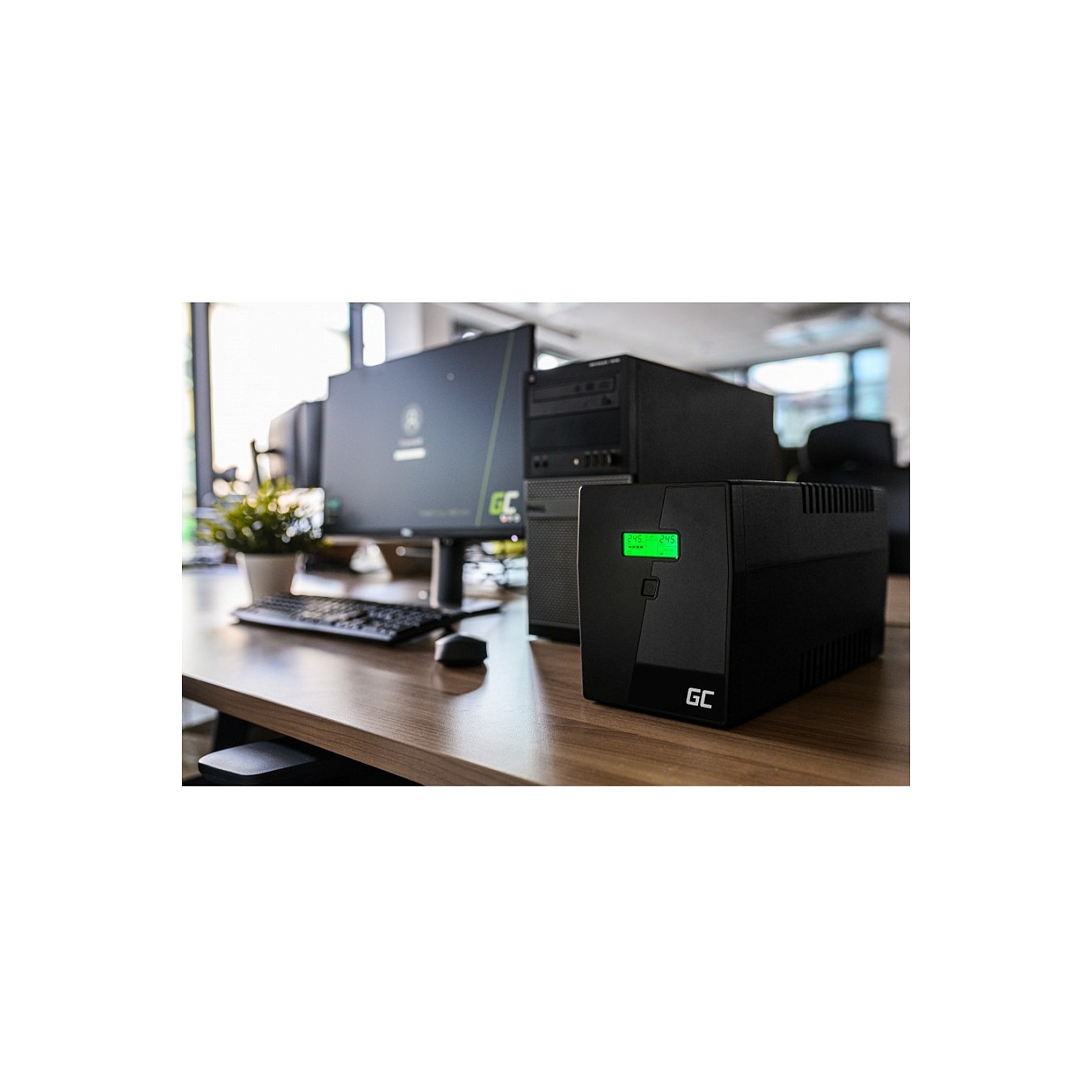 Buy Green Cell 800VA 480W Überspannungsschutz 230V in Cyprus, Nicosia, Limassol, Larnaka, Pafos