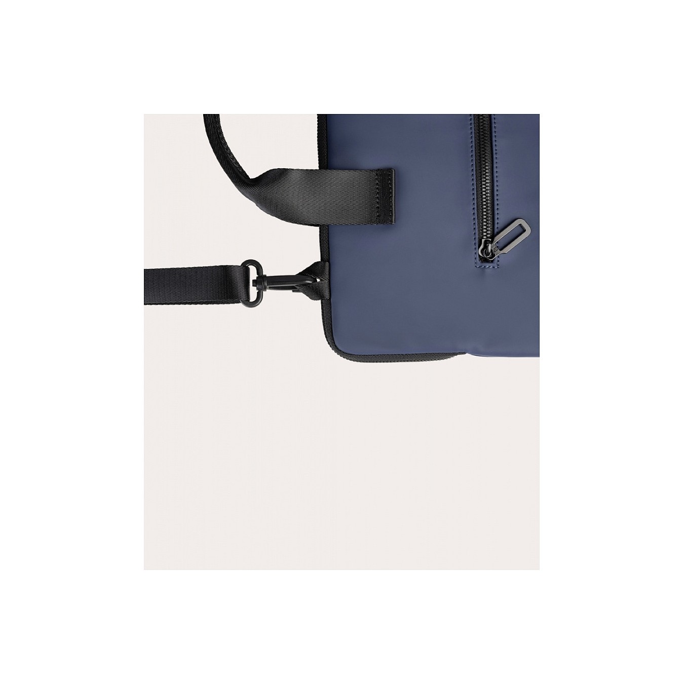 Buy Tucano Gommo Slim Tasche 14' Dunkelblau, BSGOM1314-B in Cyprus, Nicosia, Limassol, Larnaka, Pafos