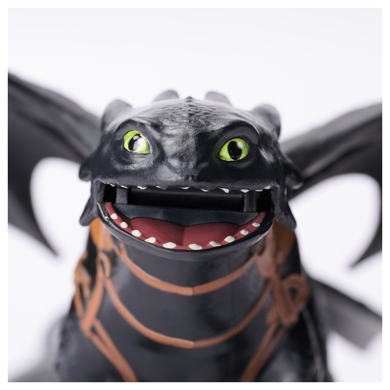 Buy Spinmaster Drachenzhmen leicht gemacht - Ohnezahn & Hicks in Cyprus, Nicosia, Limassol, Larnaka, Pafos