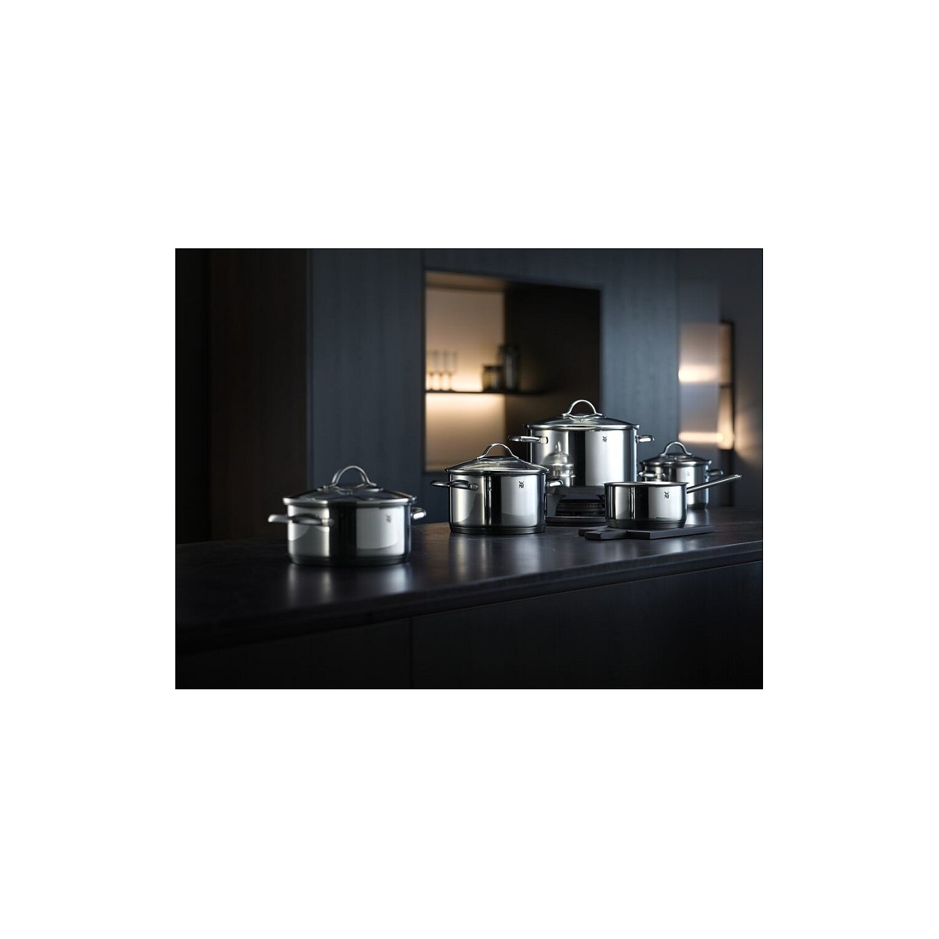Buy WMF Provence Plus Topf-Set Bratentopf (2,5l), Fleischtöpfe(1,9l), (3,3l), (5,7l), Stielkasserolle (1,7l) silber in Cyprus, N