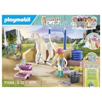 Buy - Horses of Waterfall - Isabella & Lioness mit Waschplatz in Cyprus, Nicosia, Limassol, Larnaka, Pafos