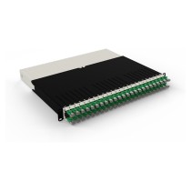 Buy Patchbox patchbox.one Kabeleinzugssystem 8RU STP (0.8 m) mit 24 Kassetten. Patchkabel Cat. 6a. U FTP. PoE. Kabel grün in Cyp