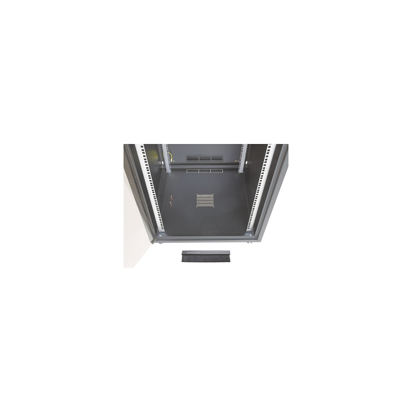 Buy Netzwerkschrank OFFICE 12HE 600x600mm RAL9005 (Speditionsversand) in Cyprus, Nicosia, Limassol, Larnaka, Pafos